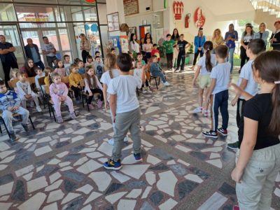 Свечен прием на првачиња во ООУ „Вук Караџиќ“ – Детска недела 2023 – објект „Бубамара“